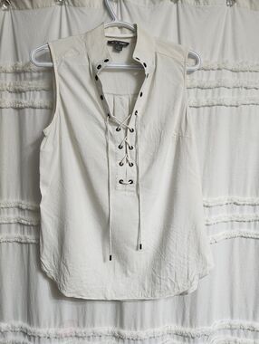 Go Silk, Cream Lace-Up Sleeveless Top. 100 %Silk.